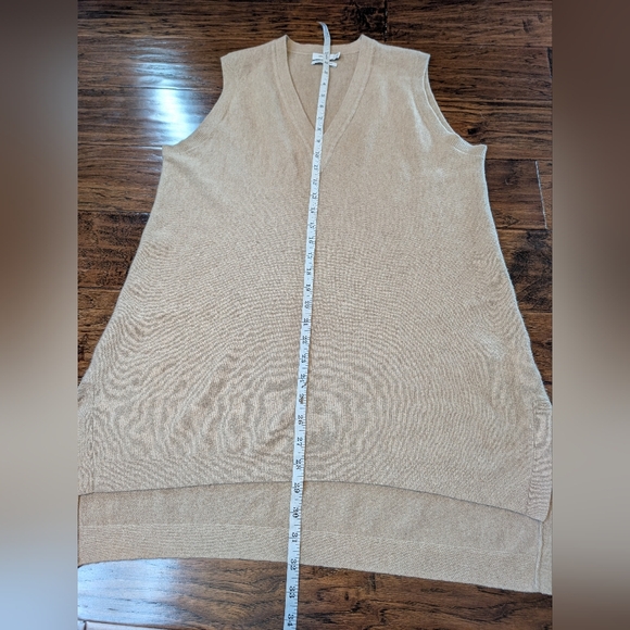 Vince 100% Cashmere Sleeveless Sweater Top Size Large - Picture 8 of 8